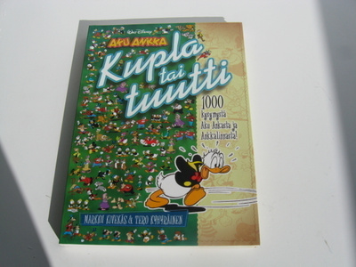 AKU ANKKA KUPLA VAI TUUTTI ? 1000 KYSYMYSTÄ AKU ANKASTA