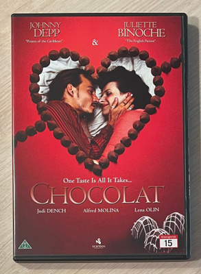 Pieni suklaapuoti (2000) Johnny Depp & Juliette Binoche