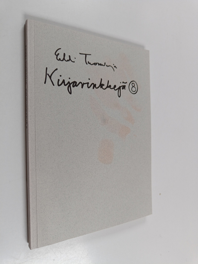 Erkki Tuomioja : Kirjavinkkejä 8