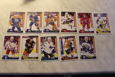2016-17 O-pee-chee Marque Rookies kortteja alk. 0,85e