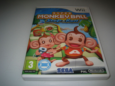 Super Monkey Ball Step & Roll **Nintendo WII**