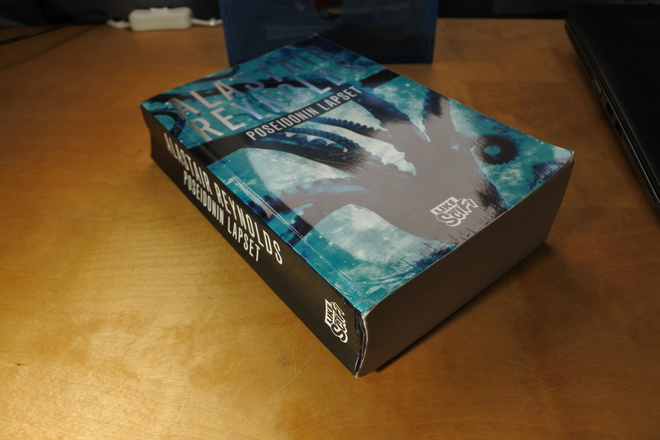 Alastair Reynolds: Poseidonin lapset, nidottu