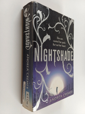 Andrea Cremer : Nightshade