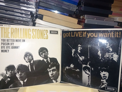2 kpl 7" EP Rolling Stones ( SIS POSTIKULU )