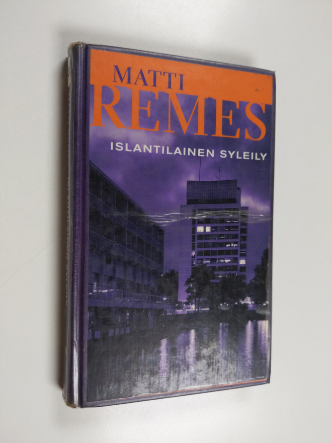 Matti Remes : Islantilainen syleily
