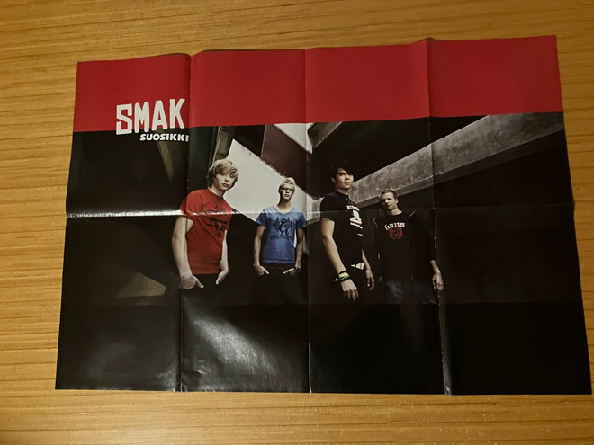 SUOSIKKI JULISTE SMAK JA JADE SOTURI HYVÄ