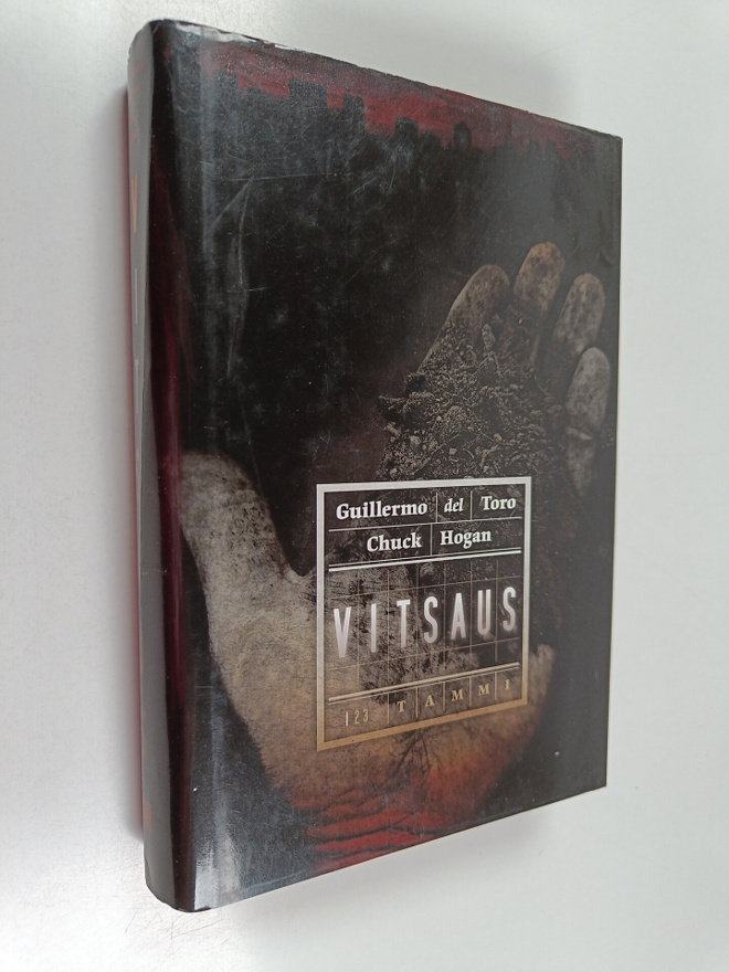 Guillermo del Toro : Vitsaus : ensimmäinen kirja