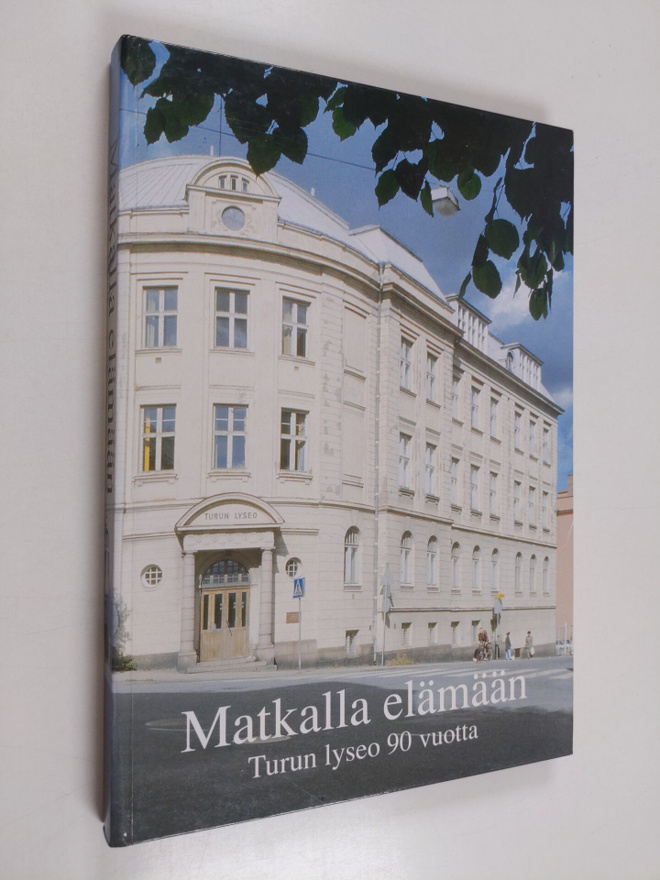 Risto ym. (toim.) Taimi : Matkalla elämään : Turun lyseon...