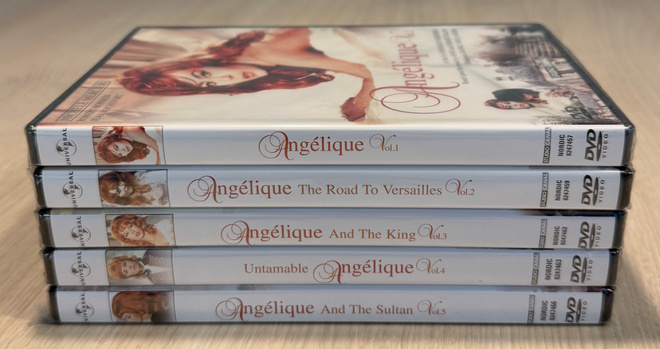 Angelika (1964-1968) Michèle Mercier (5DVD) *UUSI*