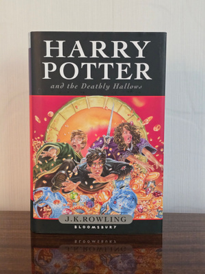 Harry Potter and the Deathly Hallows (engl. kovakantinen)