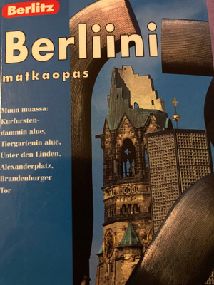 BERLITZ - BERLIINI - MATKAOPAS
