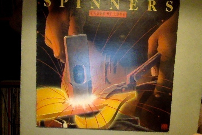 SPINNERS  ::  LABOR OF LOVE  ::  VINYYLI  LP    Spin US-1981