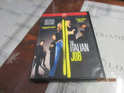 The Italian Job (DVD) }