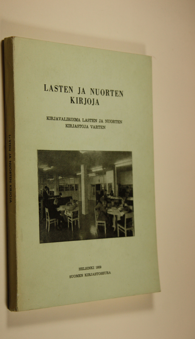Lasten ja nuorten kirjoja : kirjavalikoima lasten ja nuor...