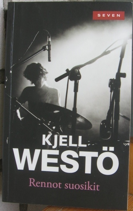 Kjell Westö: Rennot suosikit, Otava 2010. 349 s.