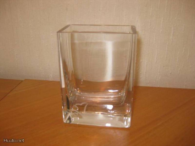 VANTAA 10-VUOTISJUHLAMALJAKKO IITTALA