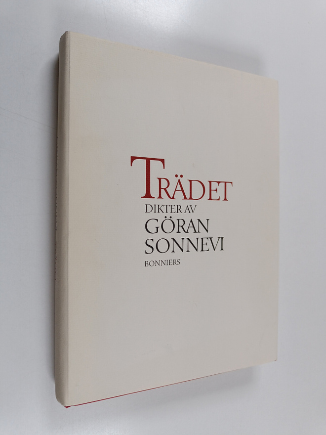 Göran Sonnevi : Trädet : dikter