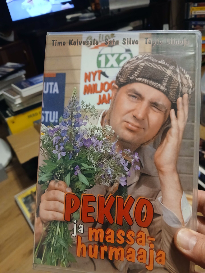Pekko ja massahurmaaja vhs