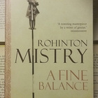 Rohinton Mistry - A Fine Balance (softcover) - pikkukuva 1