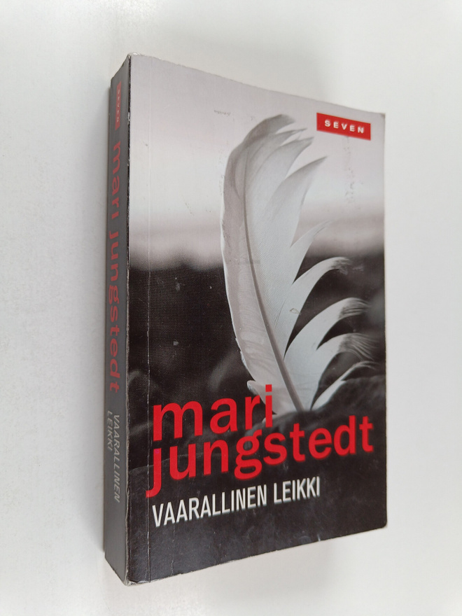 Mari Jungstedt : Vaarallinen leikki