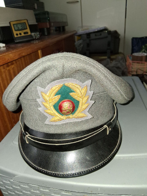 Vanha Sa/ Suomen armeijan koppalakki.