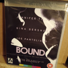Bound Arrow films blu ja dvd - pikkukuva 1