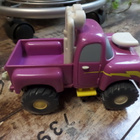 Tomi Traktorista tuttu Reetu lava-auto - pikkukuva 2