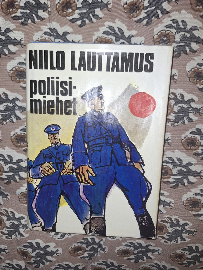 Niilo Lauttamus: Poliisimiehet 3p