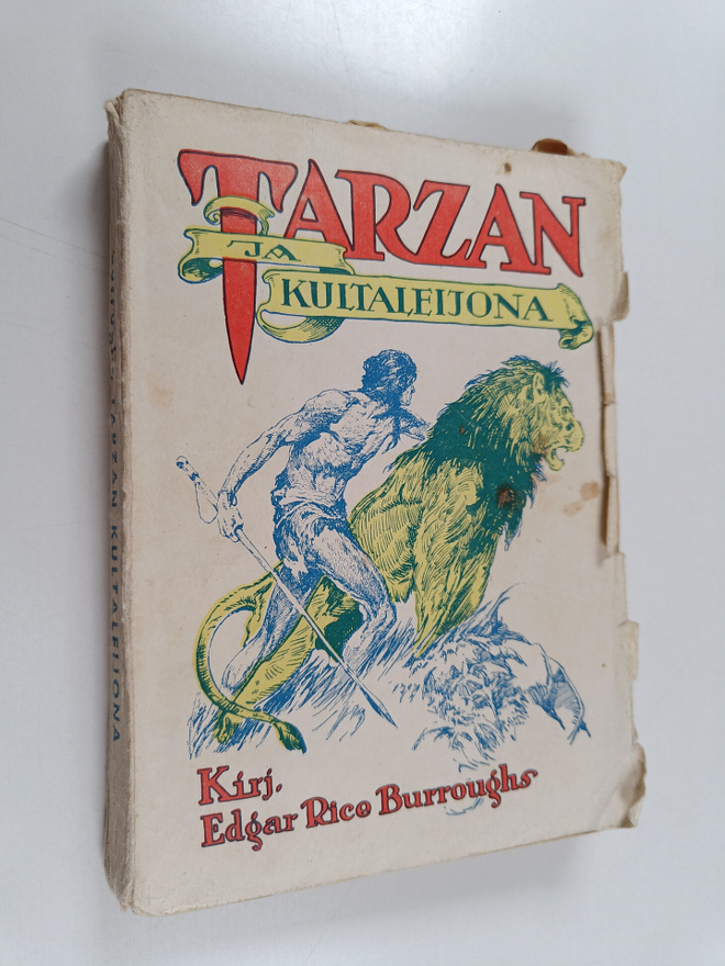 Edgar Rice Burroughs : Tarzan ja kultaleijona