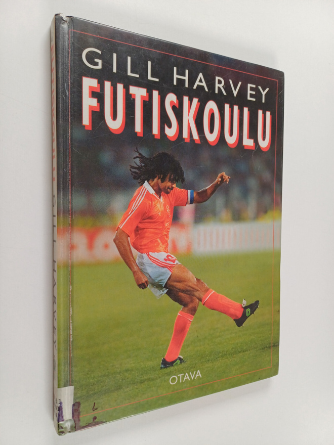 Gill Harvey : Futiskoulu