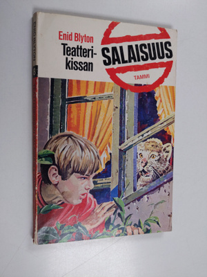 Enid Blyton : Teatterikissan salaisuus