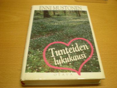 Enni Mustonen: Tunteiden lukukausi