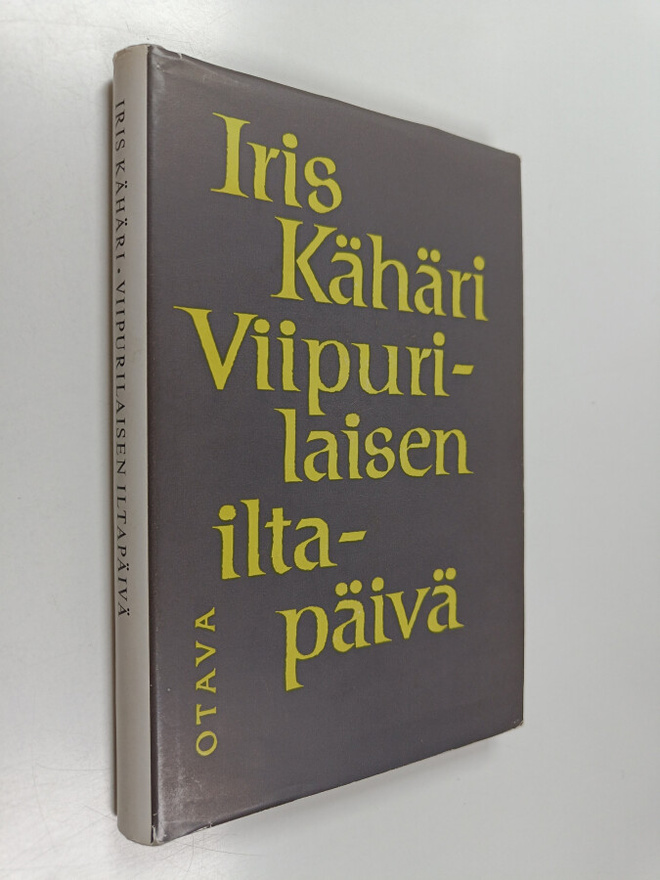 Iris Kähäri : Viipurilaisen iltapäivä