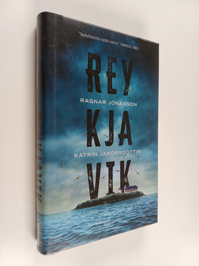 Ragnar Jonasson ym. : Reykjavik