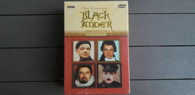 DVD: Black Adder / Musta Kyy, Kaudet 1-4 (1983-89/2002) UUSI