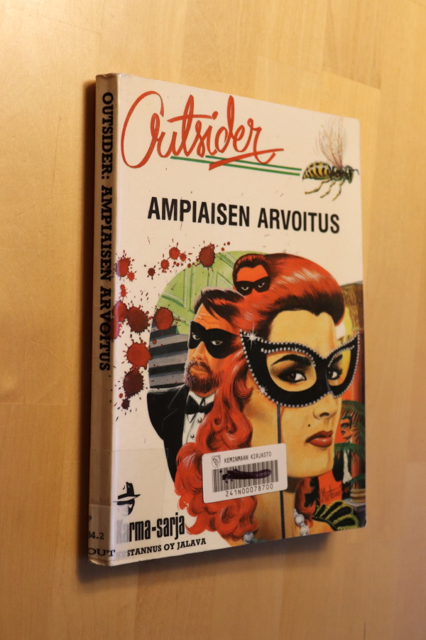 Outsider : Ampiaisen arvoitus ( 2.p. 1985 k.po )