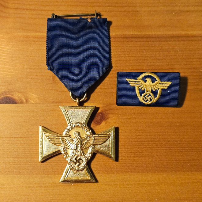 Polizei ansiomerkki 25v.