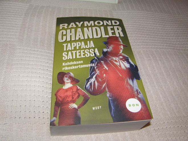 Raymond Chandler Tappaja sateessa -pok