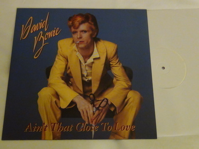 David Bowie ain't that close to love lp valkoinen vinyyli