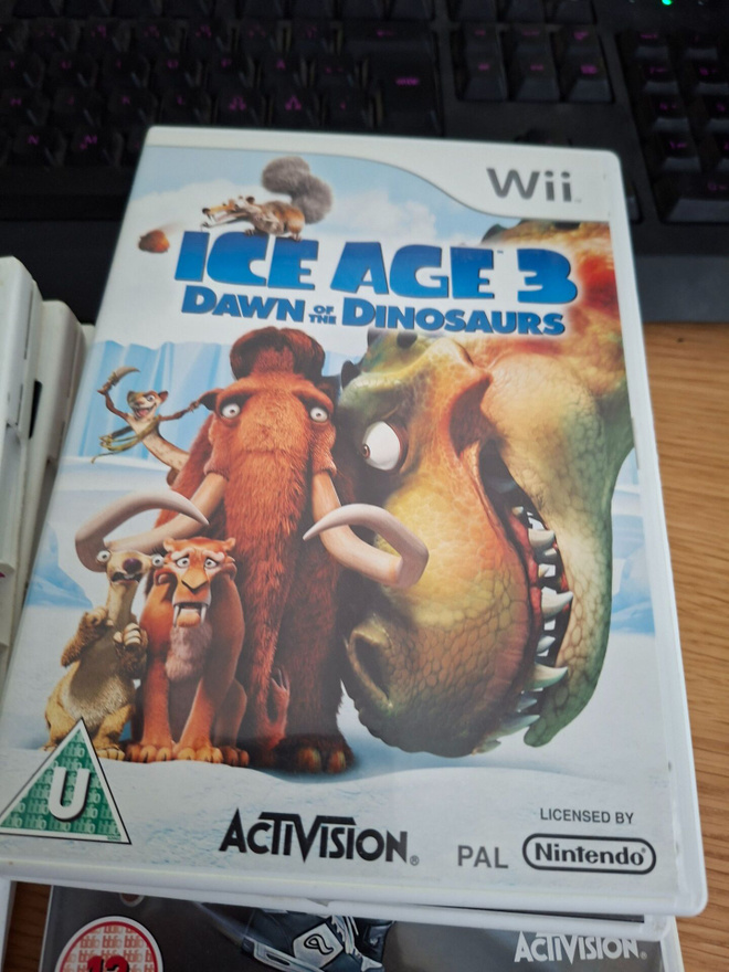 WII Ice Age 3 Dawn of Dinosaurs CIB
