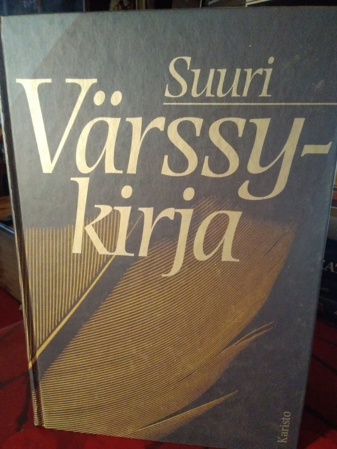 Virve Sammalkorpi (toim.) : Suuri värssykirja