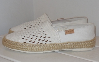 36 - Gant luonnonvalkoiset pitsiset espadrillat * UUDET