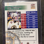 1999-00 PACIFIC PARAMOUNT HOLOGRAPHIC-SILVER #17 RAY BOURQUE - pikkukuva 2