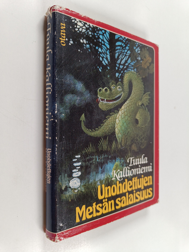 Tuula Kallioniemi : Unohdettujen Metsän salaisuus : satur...