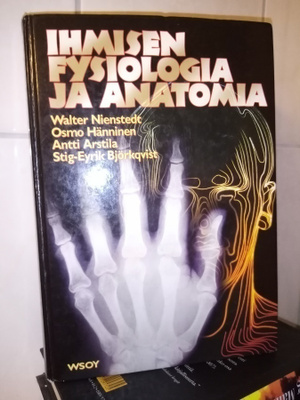 NIENSTEDT : IHMISEN FYSIOLOGIA JA ANATOMIA ( SIS POSTIKULU