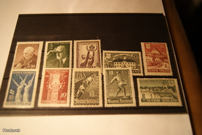 Postituoreita 1940-luvun juhlamerkkejä**