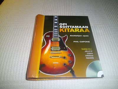 Phil Capone Opi soittamaan kitaraa