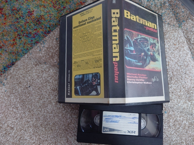 videokansi 799 - batman paluu vhs rare