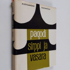 Aleksander Kaznatsev : Pagodi, sirppi ja vasara - pikkukuva 1