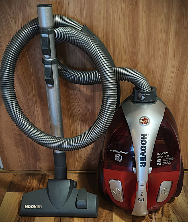 Hoover Freespace Cyclonic, 1800W